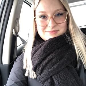 Meet your Posher, Catherine